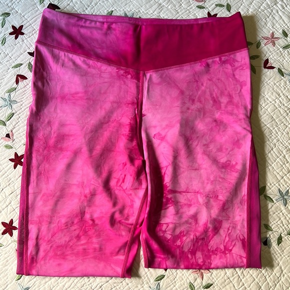 Zyia Light n Tight Fuchsia Pink Hendrix Mesh Tie Dye Crop Leggings Size 20 - Picture 3 of 6
